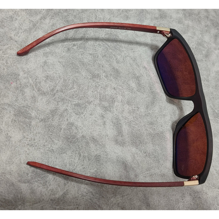 عینک آفتابی مردانه مدل ویفرر پلاریزه دسته چوبی کد 0364 UV400