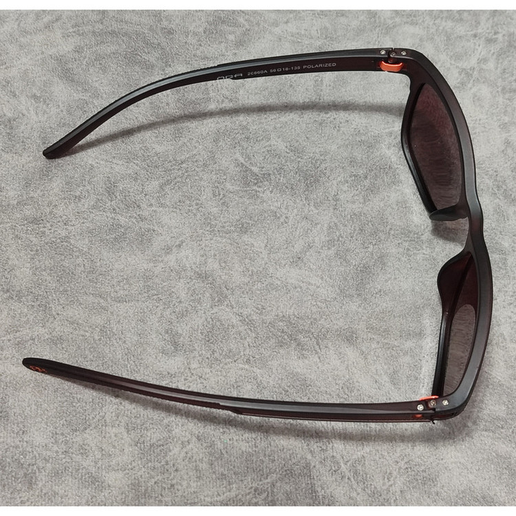 عینک آفتابی مردانه مدل ویفرر کائوچو تیار پلاریزه کد 0333 UV400