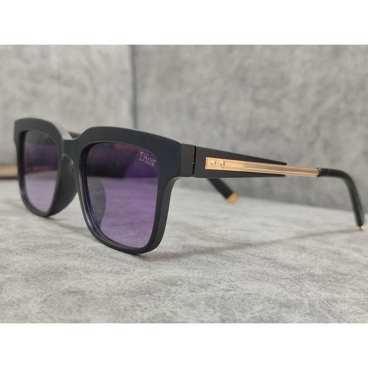 عینک آفتابی زنانه مدل ویفرر کائوچو دسته فلزی کد 85 UV400