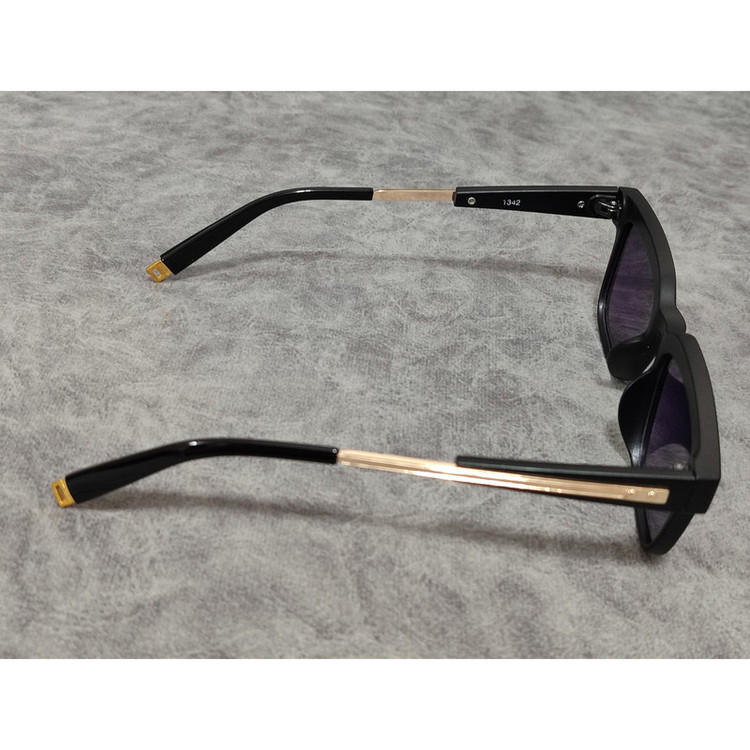 عینک آفتابی زنانه مدل ویفرر کائوچو دسته فلزی کد 85 UV400