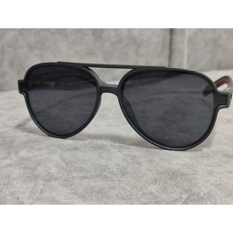 عینک آفتابی مردانه مدل خلبانی کائوچو تیار پلاریزه کد 0332 UV400