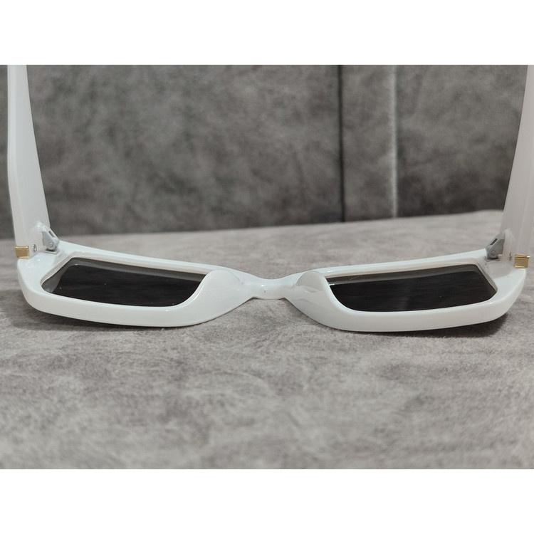 عینک آفتابی زنانه کوکیا مدل مربع کائوچو پلاریزه کد 127 UV400