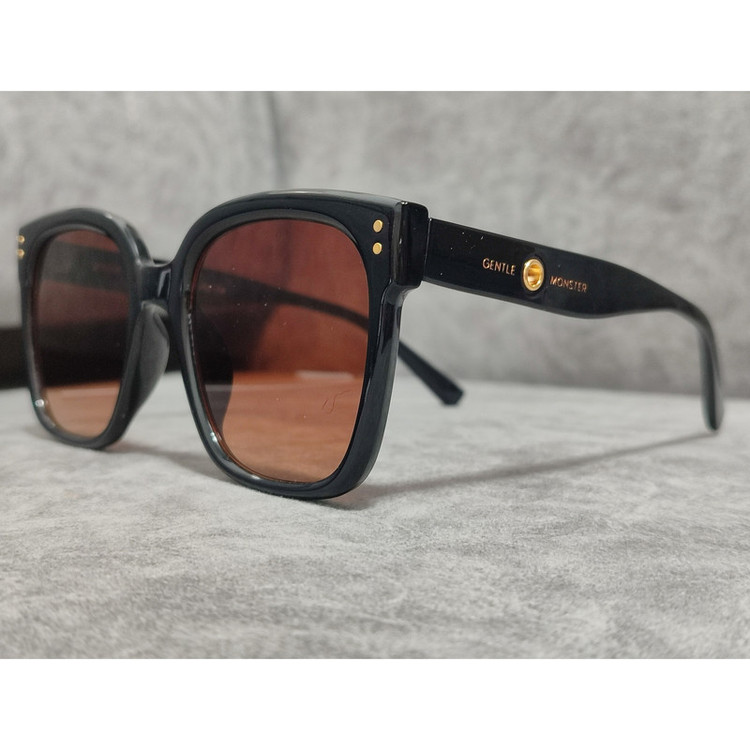 عینک آفتابی زنانه مدل ویفرر کائوچو کد 0400