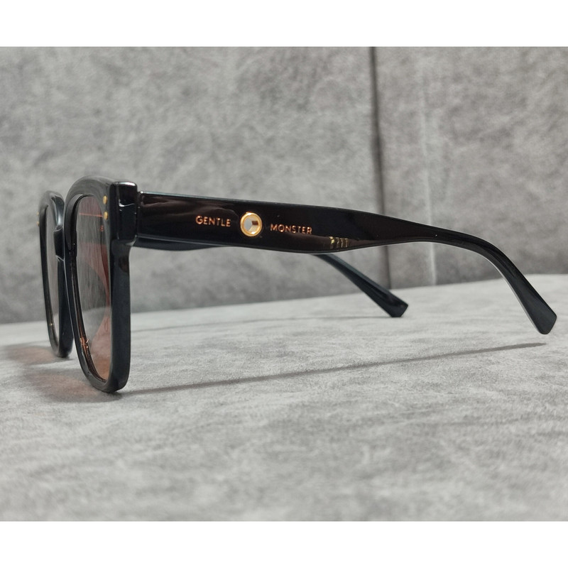 عینک آفتابی زنانه مدل ویفرر کائوچو کد 0400