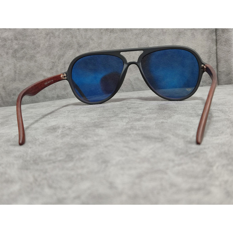 عینک آفتابی مردانه مدل خلبانی پلاریزه دسته چوبی کد 0357 UV400