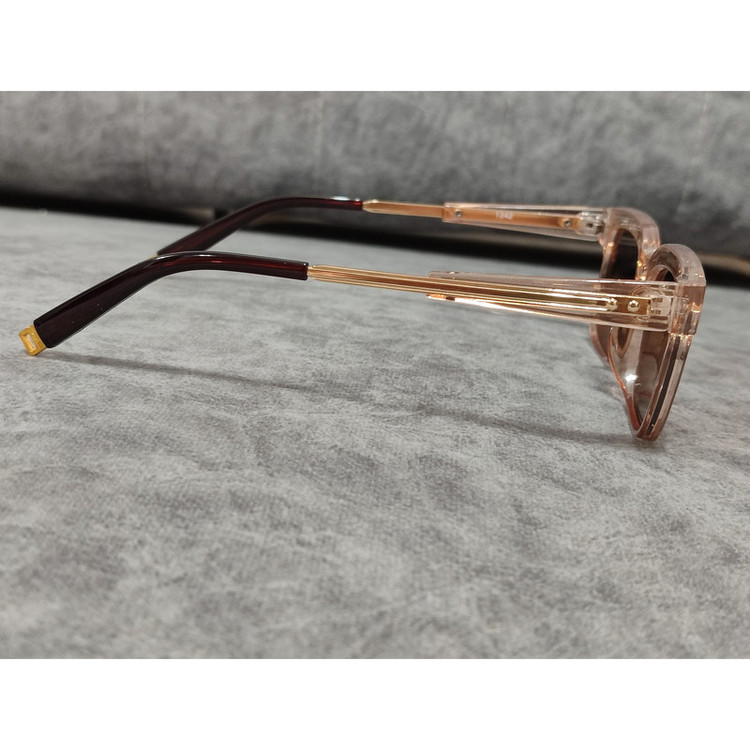 عینک آفتابی زنانه مدل ویفرر کائوچو فریم شفاف دسته فلزی کد 83 UV400