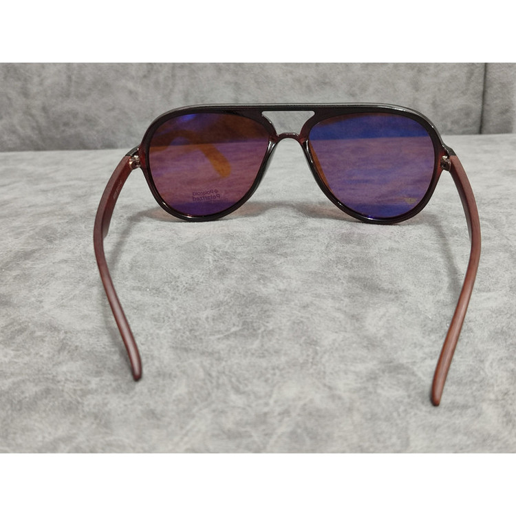 عینک آفتابی مردانه مدل خلبانی پلاریزه دسته چوبی کد 0361 UV400