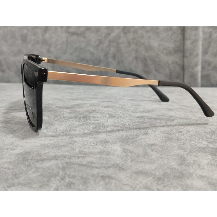 عینک آفتابی مردانه کد 47 UV400