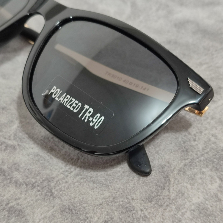 عینک آفتابی مردانه کد 47 UV400
