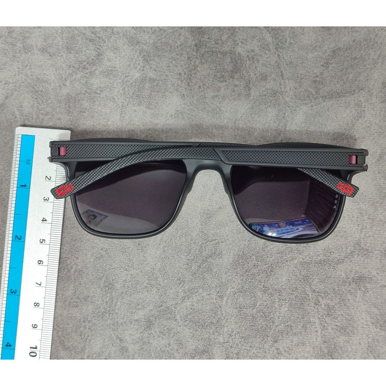 عینک آفتابی مردانه مدل ویفرر کائوچو تیار پلاریزه کد 0335 UV400