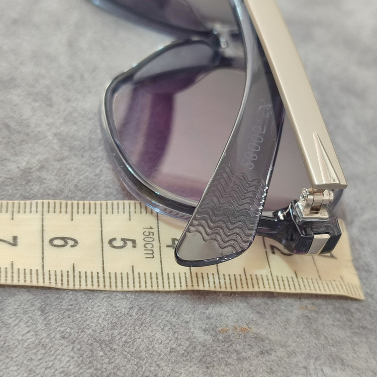 عینک آفتابی مردانه مدل خلبانی کائوچو دسته فلزی کد 71
