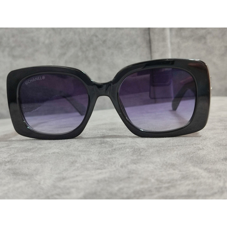 عینک آفتابی زنانه مدل مربع کائوچو دسته روکش پارچه کد 90 UV400