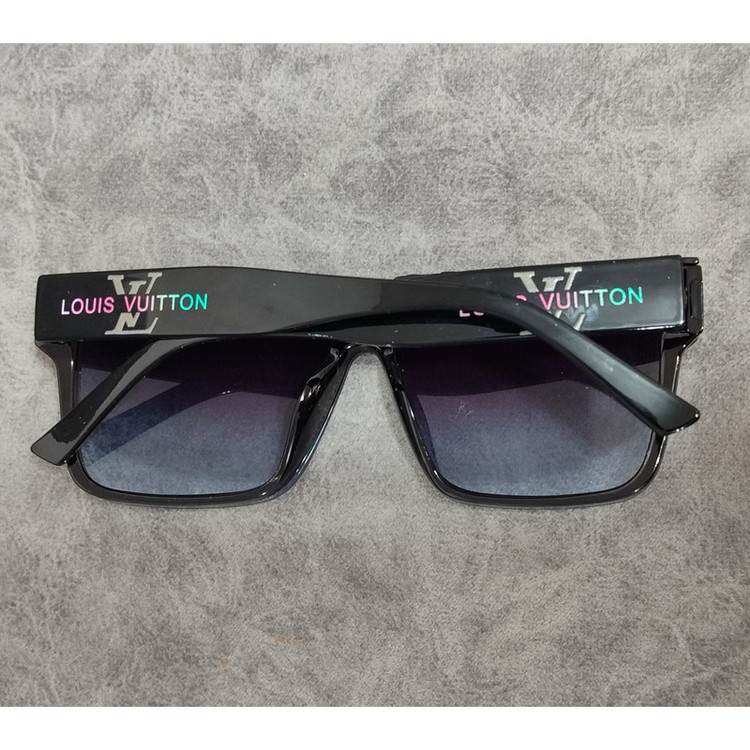 عینک آفتابی مردانه مدل مربع کائوچو کد 14 UV400