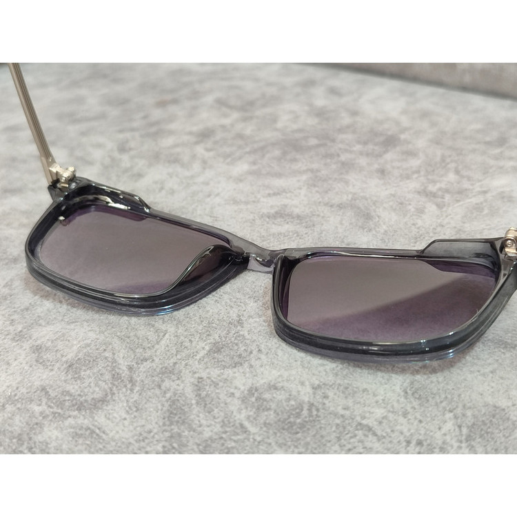 عینک آفتابی مردانه مدل ویفرر کائوچو دسته فلزی کد 75 UV400