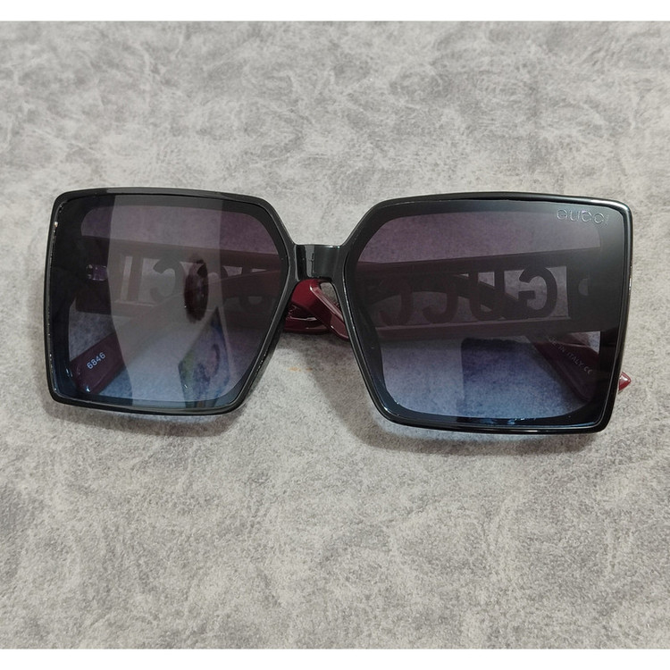 عینک آفتابی زنانه مدل مربع کائوچو کد 17 UV400