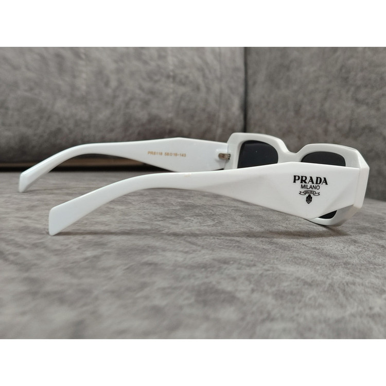 عینک آفتابی زنانه مدل مستطیل کائوچو کد 89 UV400