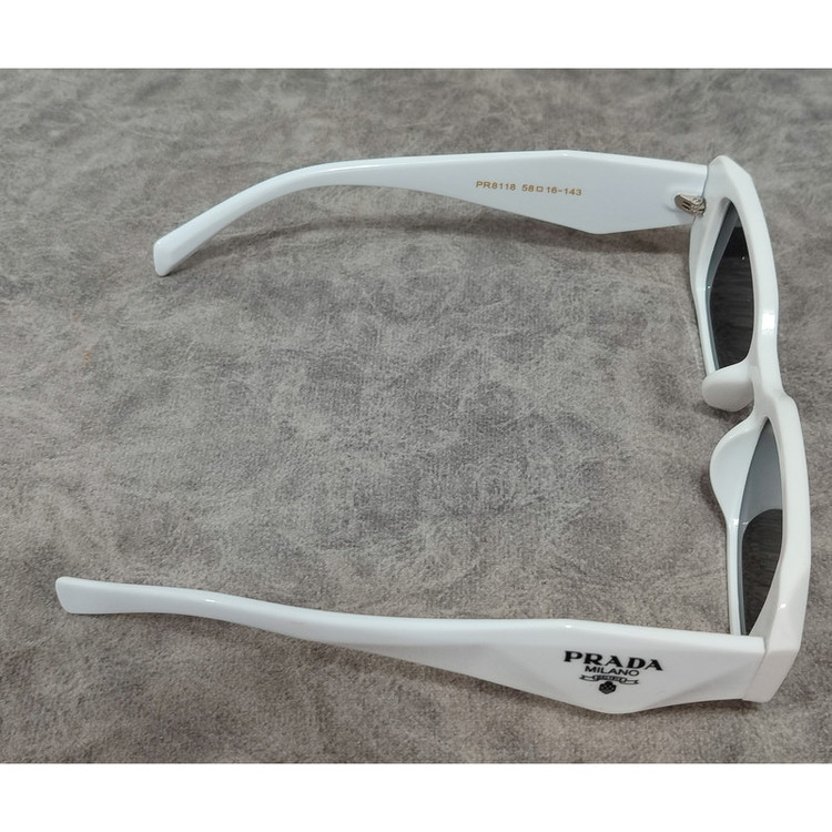 عینک آفتابی زنانه مدل مستطیل کائوچو کد 89 UV400